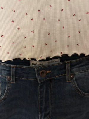Bershka High-Waisted Skinny Jeans Medium Blue Used Like New