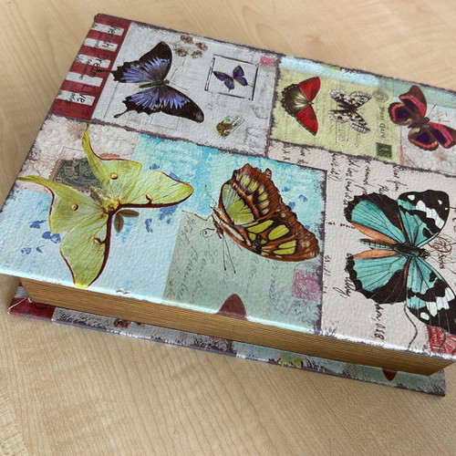 Decorative book-shaped box new for storing small items