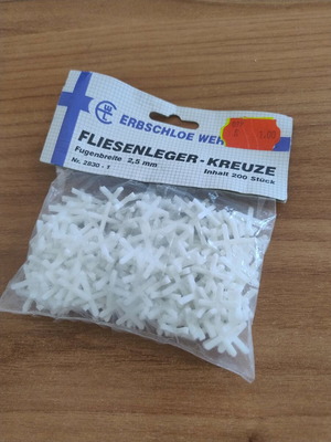 Tile spacers new pack of 200 pieces for tile installation