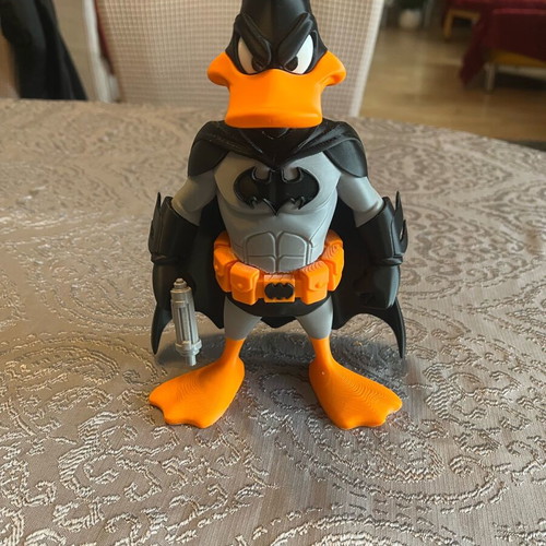 Φιγούρα Daffy με στολή Batman καινούργιο