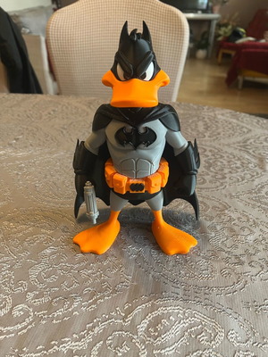Φιγούρα Daffy με στολή Batman καινούργιο