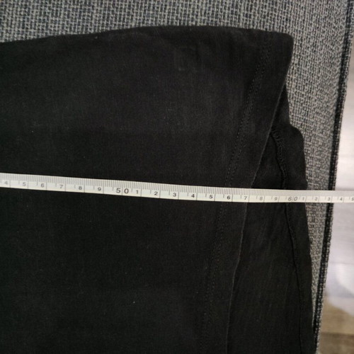 T shirt used, size L, black