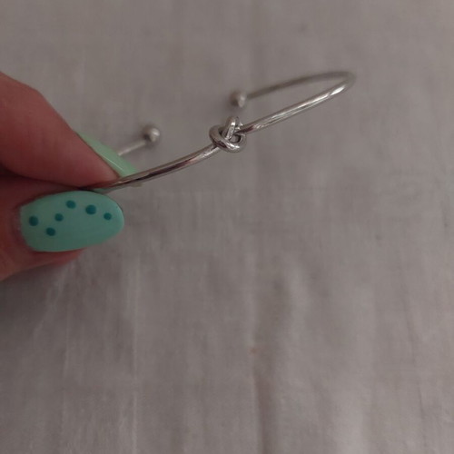 Bracelet from stainless steel like new, thin and light, silver color
