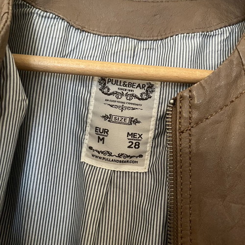 Leather jacket Pull & Bear brown used, no collar with pockets
