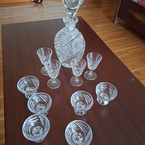 Crystal and ceramic decorative vases like new