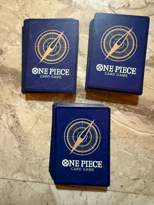 One Piece cards new, 107 pieces