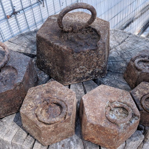 Vintage Cast Iron Scale Weights Set of 6 Hexagonal with Ring, used