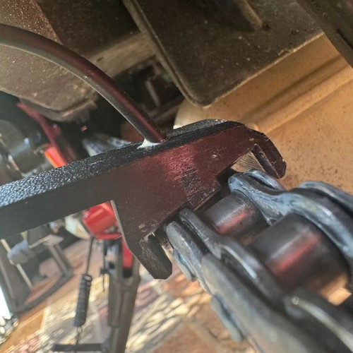 Spray adapter for chain lubrication new