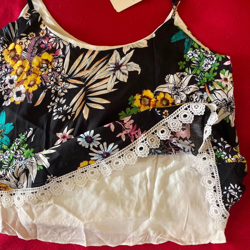 Celestino women's top new, size small, multicolor floral with lace trim