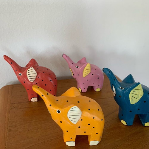 Handmade Wooden Elephant Figurines Pack of 4, New
