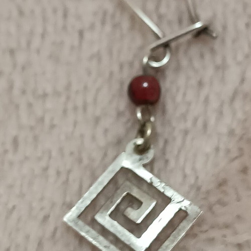 Silver 925 dangling earrings like new, lightweight