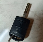 Opel key used with 2 buttons