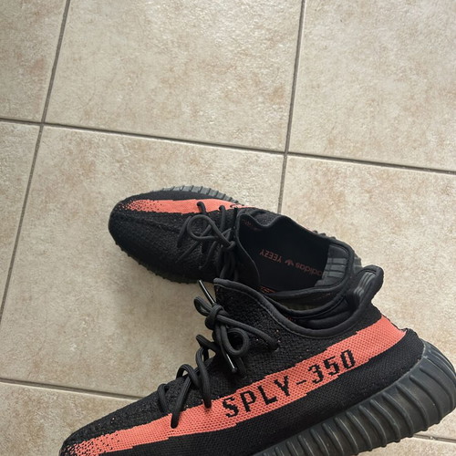 Yeezy 350 V2 Core black-red sneakers size 44 2/3 like new