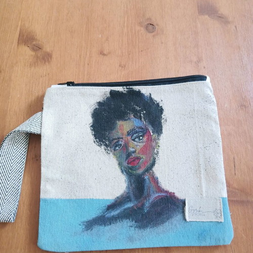 Handmade beige wrist bag with painted design, new