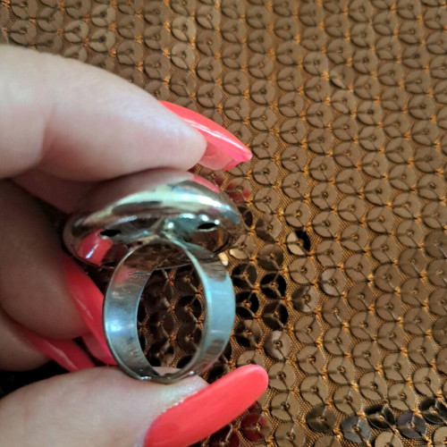 Fo bijoux rings used, set of 4, with slight color wear