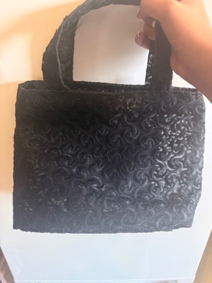Mardium black handmade handbag used, spacious with swirling details