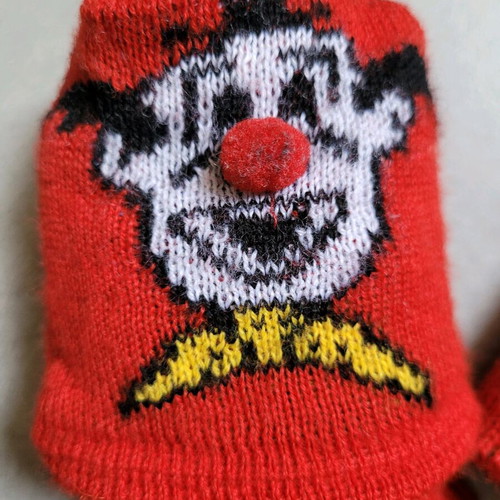 Children's set hat and gloves like new, red