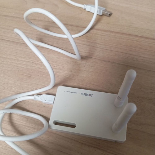 Turbo-X Wireless USB Adapter WLN-300 used with antenna