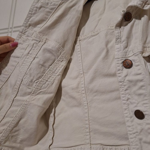 Benetton beige denim vest like new, slight stretch fabric, size S