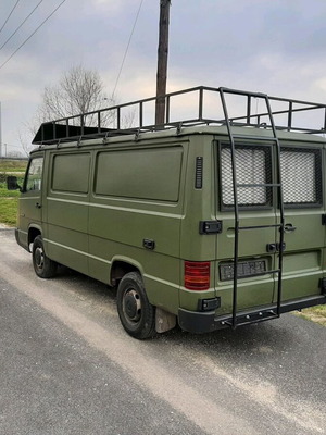 Mercedes MB 100 μεταχειρισμένο πετρελαιοκίνητο campervan με κινητήρα OM616