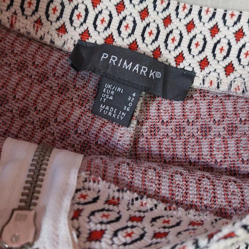 Primark women's skirt size 32 white and red, like new