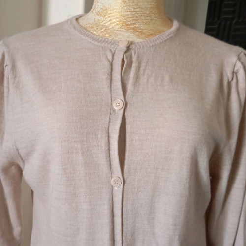 Lola merino wool cardigan new, size S/M, dusty rose color