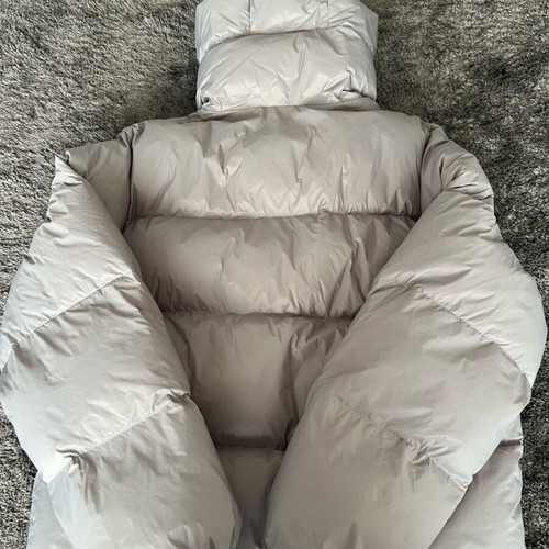 Cortez puffer new, size large, gray