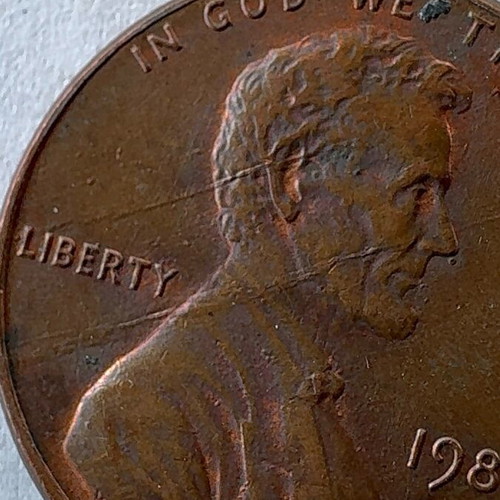 Lincoln cent 1983 used, mitre error