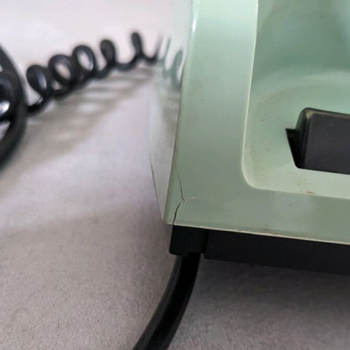 Safnat Milano vintage telephone used, bakelite turquoise 1979