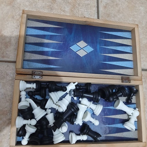 Wooden authentic chess set like new