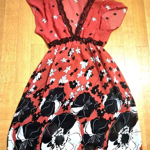 Amisu Red Dress With Inner Lining And Lace Size 10/38/M New With Tags