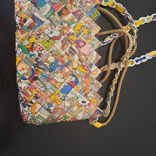 Handmade crossbody bag like new, woven comic strips