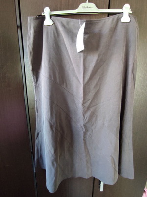 Grey midi skirt straight cut large size new