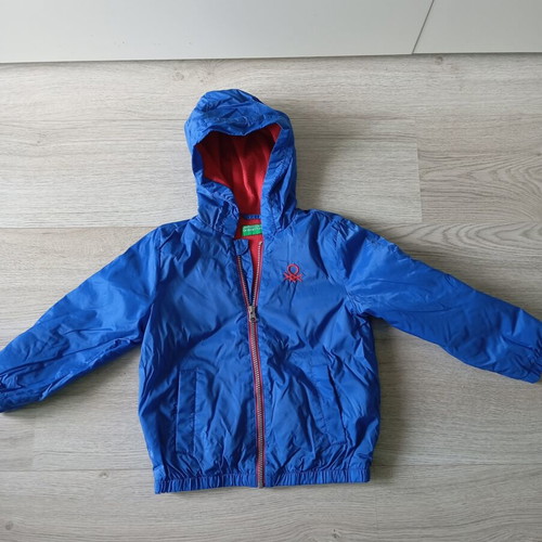 United Colors of Benetton children's windbreaker jacket size 4-5