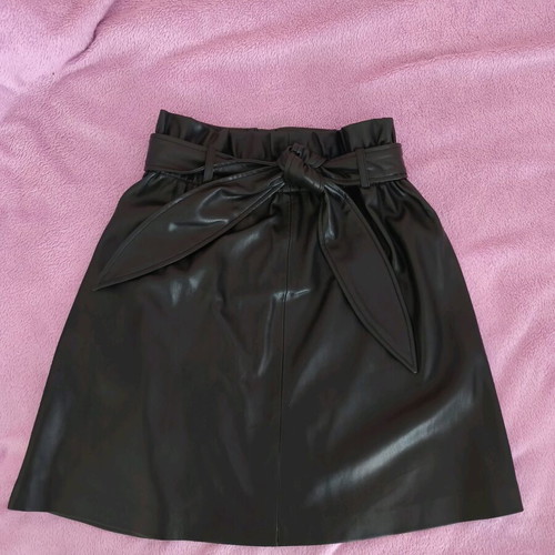 Mango black faux leather mini skirt new, size M
