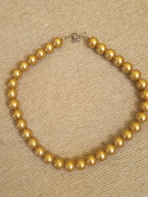 Pearl necklace bronze color for neck, diameter 52 cm