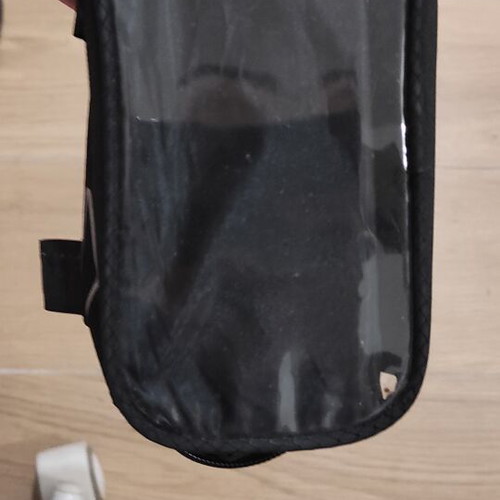M Wave Bicycle Handlebar Bag used for phone storage