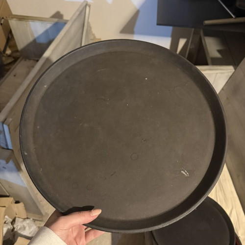 Serving trays used, set of 6, including one Trojka, 2 medium black, 3 large black