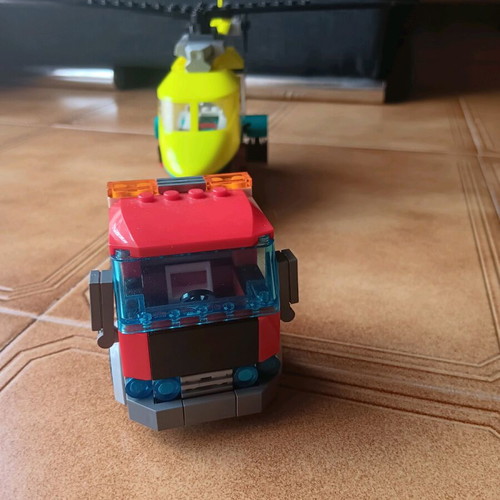 Lego City 60343 like new with instructions and figures