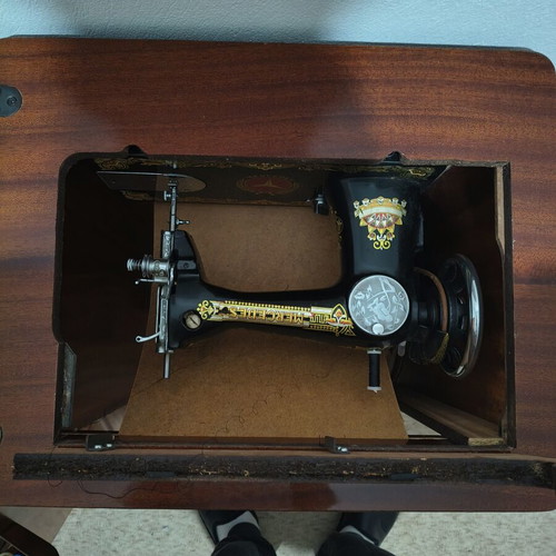 Mercedes vintage sewing machine with cabinet, treadle, like new