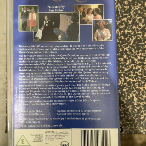 Elizabeth R videocassette like new