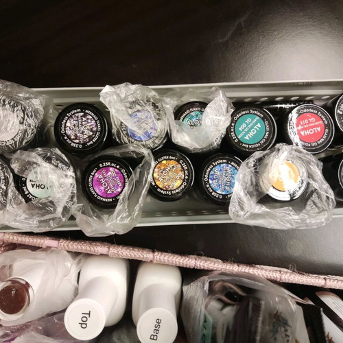 Aloha nail polishes like new
