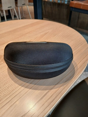 Oakley sunglasses like new with new orange Radar Lock lenses