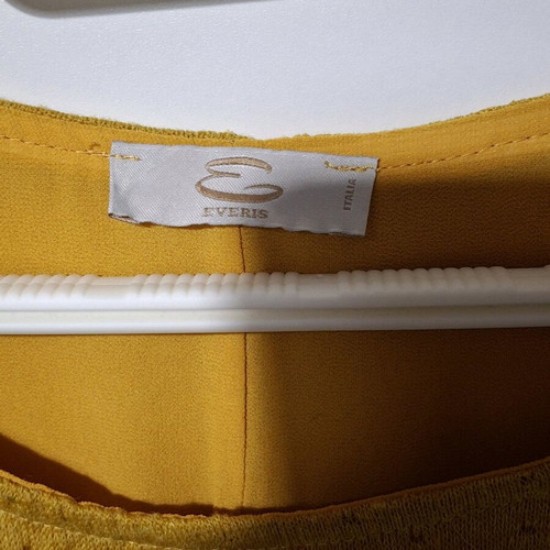 Women's dress mustard like new