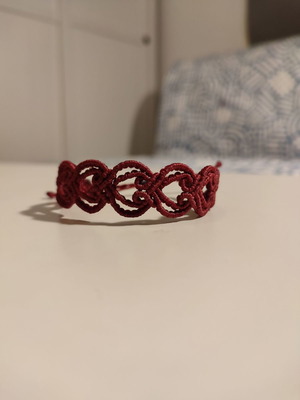 Macrame bracelet with heart shapes, new, dark red