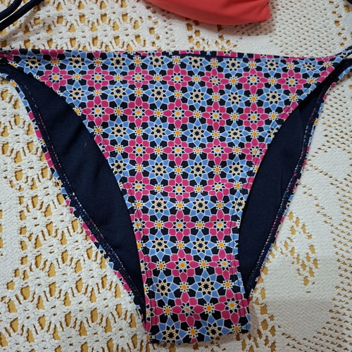 Bikini set like new, Esmara top coral and Ocean Club patterned bottom, size M