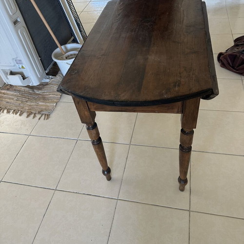 Antique folding kitchen table used, dimensions 1.02/1.04 x 0.77 m