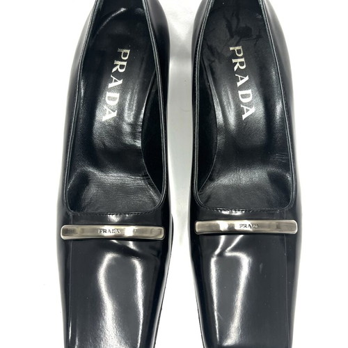 Prada mid heel leather pumps, black, size 37