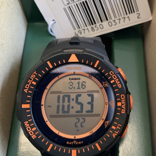 Casio Protrek PRG-300CM-4ER vintage watch used with 2 straps