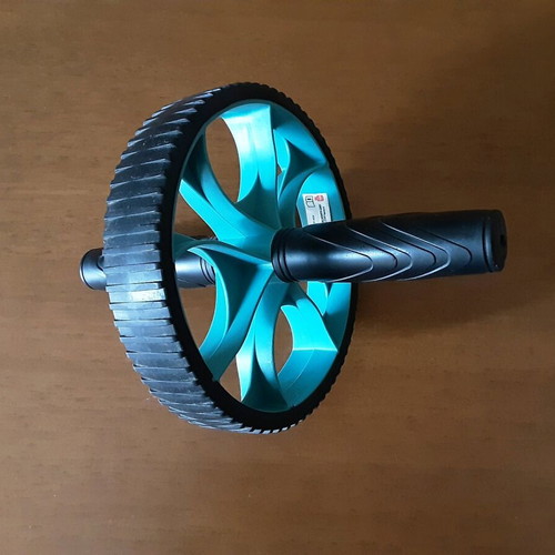 Fitness wheel slightly used